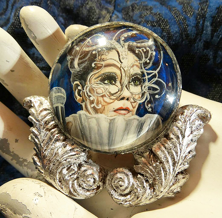 Björk (cameo)