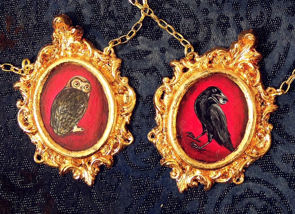 Raven owl hand painted miniatures by Drakula Approved